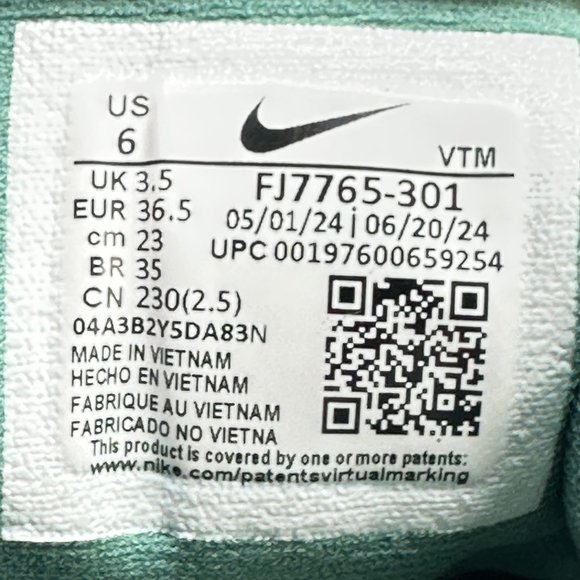 Women's Nike Journey Run Bicoastal Black Sail Pink  FJ7765-301 Sz 6 - Picture 12 of 13